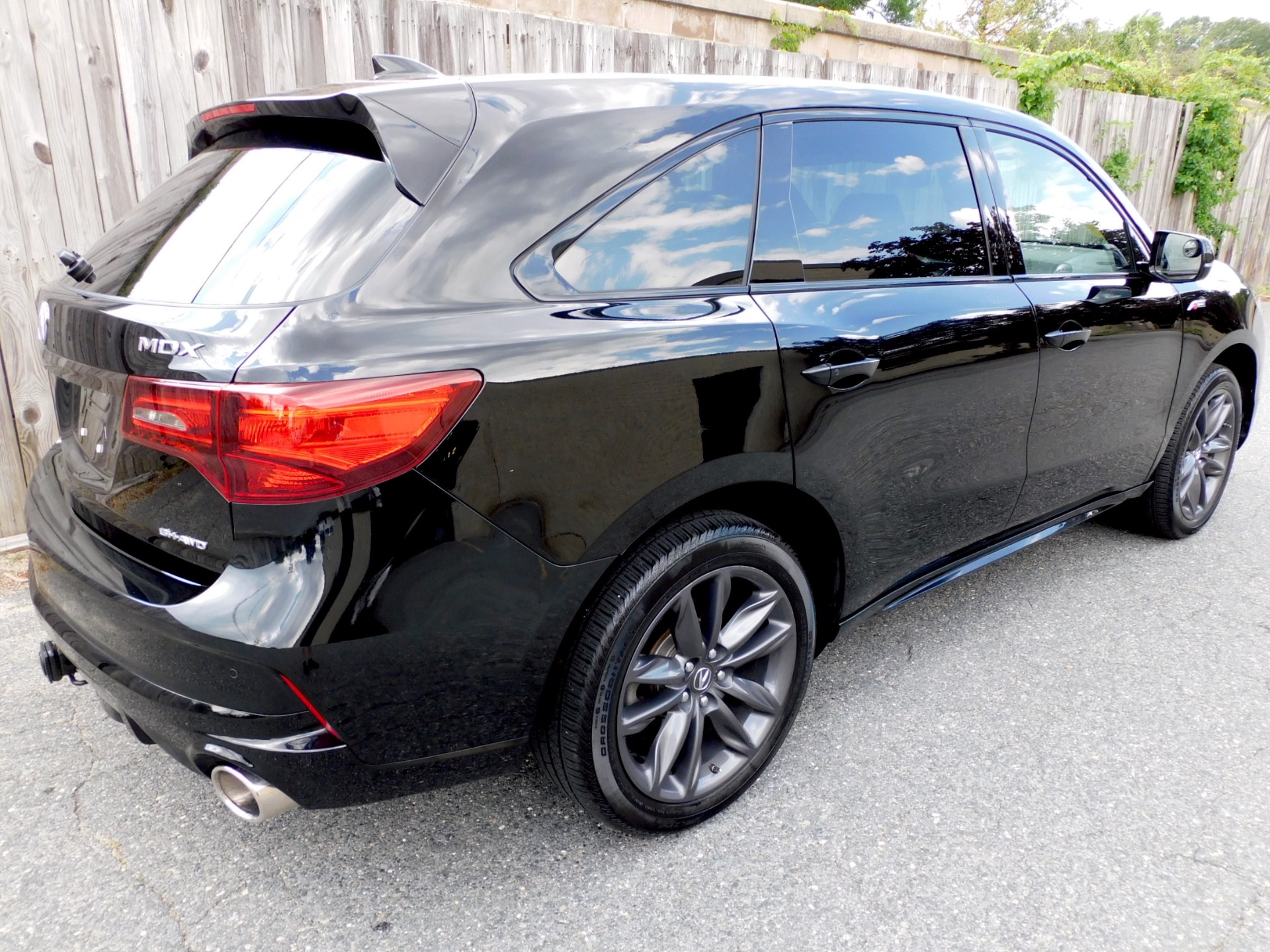 Preowned 2019 ACURA MDX SH-AWD w/Technology/A-Spec Pkg for sale by Metro West Motorcars, LLC in Shrewsbury, MA
