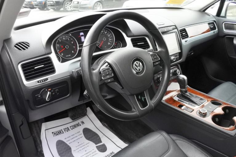 Used 2012 Volkswagen Touareg Sport 4MOTION Used 2012 Volkswagen Touareg Sport 4MOTION for sale at Metro West Motorcars LLC in Shrewsbury MA 13