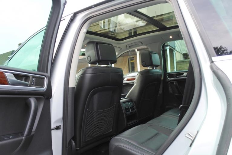 Used 2012 Volkswagen Touareg Sport 4MOTION Used 2012 Volkswagen Touareg Sport 4MOTION for sale at Metro West Motorcars LLC in Shrewsbury MA 15