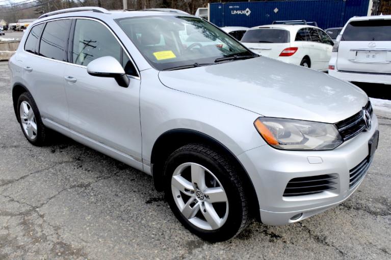 Used 2012 Volkswagen Touareg Sport 4MOTION Used 2012 Volkswagen Touareg Sport 4MOTION for sale at Metro West Motorcars LLC in Shrewsbury MA 7