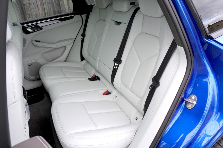 Used 2018 Porsche Macan AWD Used 2018 Porsche Macan AWD for sale at Metro West Motorcars LLC in Shrewsbury MA 16