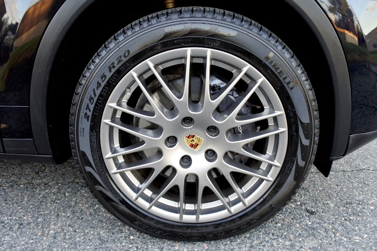Used 2016 Porsche Cayenne Diesel AWD Used 2016 Porsche Cayenne Diesel AWD for sale at Metro West Motorcars LLC in Shrewsbury MA 23