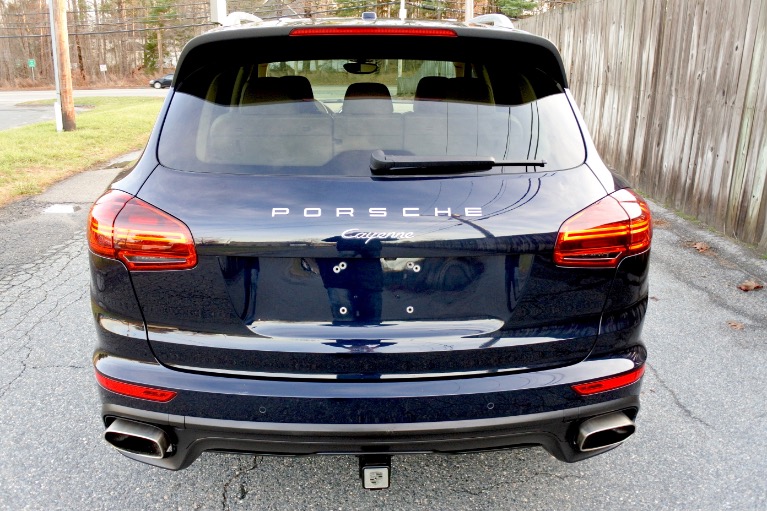 Used 2016 Porsche Cayenne Diesel AWD Used 2016 Porsche Cayenne Diesel AWD for sale at Metro West Motorcars LLC in Shrewsbury MA 4