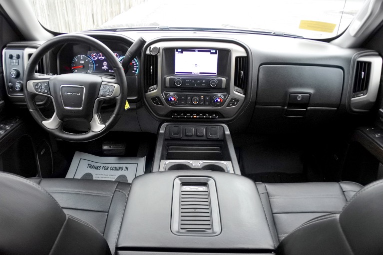 Used 2018 GMC Sierra 1500 4WD Crew Cab 143.5' Denali Used 2018 GMC Sierra 1500 4WD Crew Cab 143.5' Denali for sale at Metro West Motorcars LLC in Shrewsbury MA 9