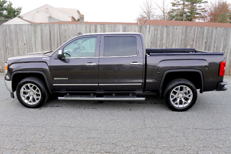 Used 2015 GMC Sierra 1500 4WD Crew Cab 143.5' SLT Used 2015 GMC Sierra 1500 4WD Crew Cab 143.5' SLT for sale  at Metro West Motorcars LLC in Shrewsbury MA 2