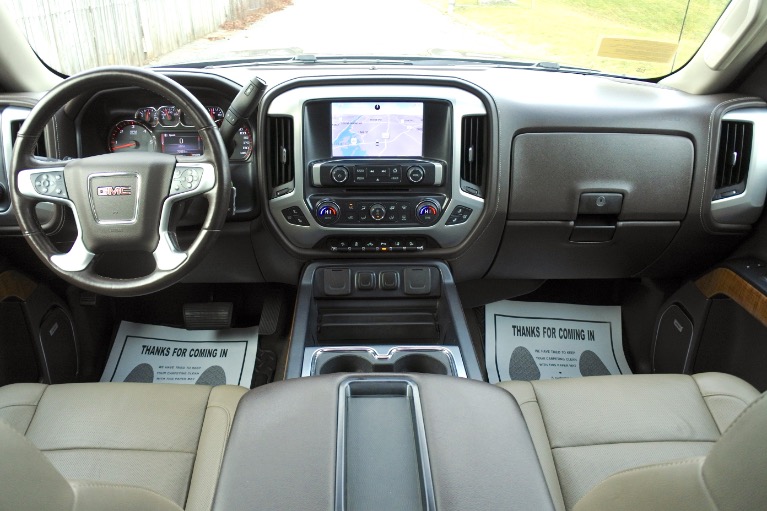 Used 2015 GMC Sierra 1500 4WD Crew Cab 143.5' SLT Used 2015 GMC Sierra 1500 4WD Crew Cab 143.5' SLT for sale  at Metro West Motorcars LLC in Shrewsbury MA 9