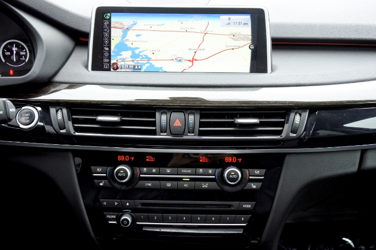 Used 2015 BMW X5 xDrive35d AWD Used 2015 BMW X5 xDrive35d AWD for sale  at Metro West Motorcars LLC in Shrewsbury MA 11