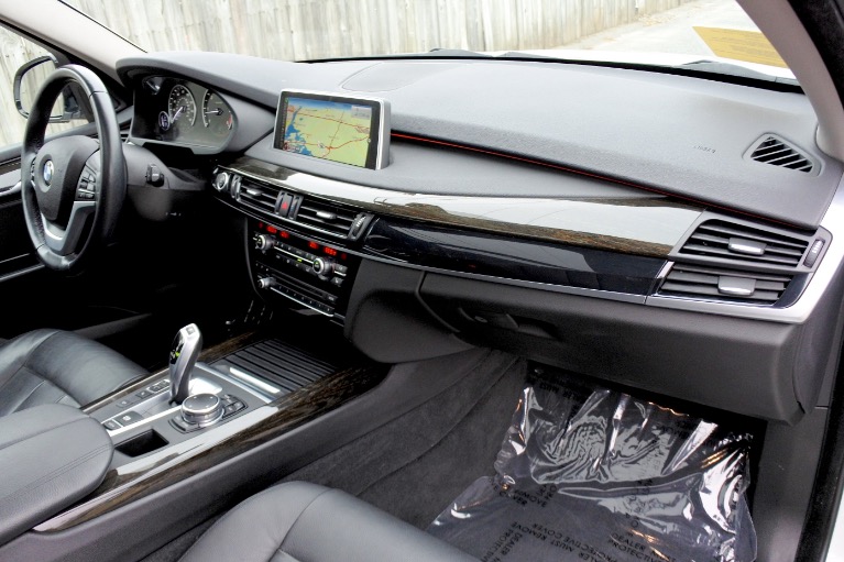 Used 2015 BMW X5 xDrive35d AWD Used 2015 BMW X5 xDrive35d AWD for sale  at Metro West Motorcars LLC in Shrewsbury MA 21