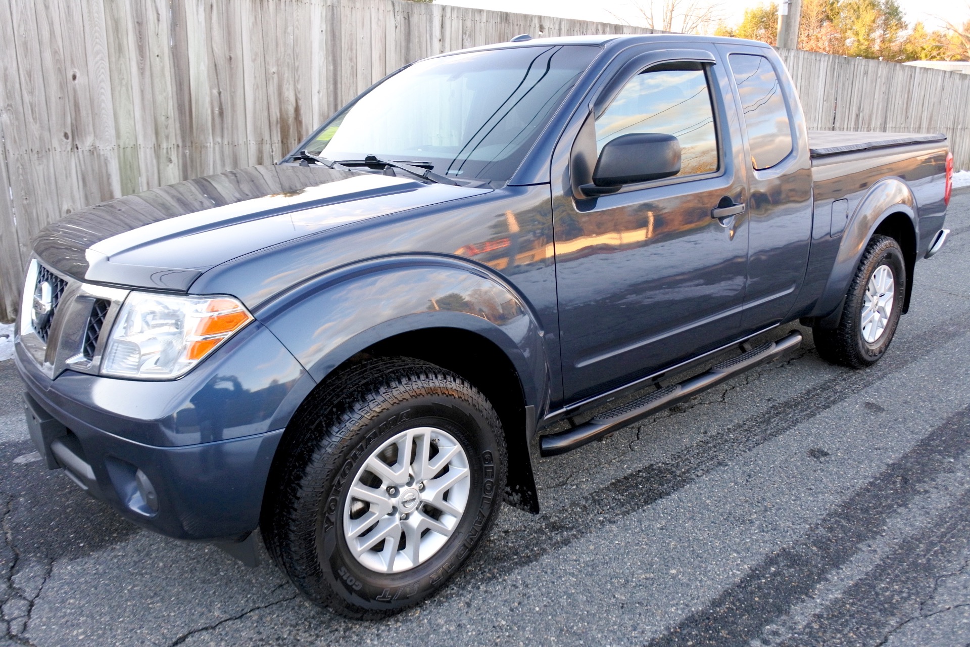 Used 2015 Nissan Frontier 4WD King Cab Auto SV For Sale (14,500