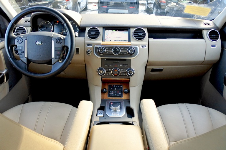 Used 2014 Land Rover Lr4 HSE Used 2014 Land Rover Lr4 HSE for sale at Metro West Motorcars LLC in Shrewsbury MA 9