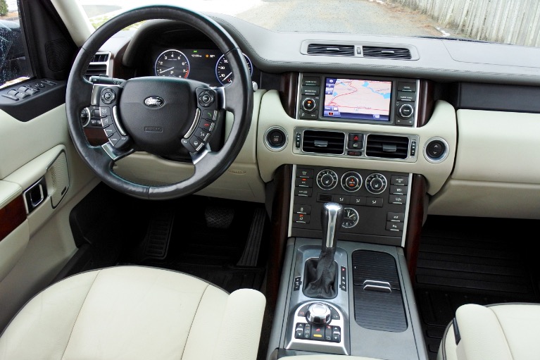 Used 2012 Land Rover Range Rover HSE Used 2012 Land Rover Range Rover HSE for sale at Metro West Motorcars LLC in Shrewsbury MA 10