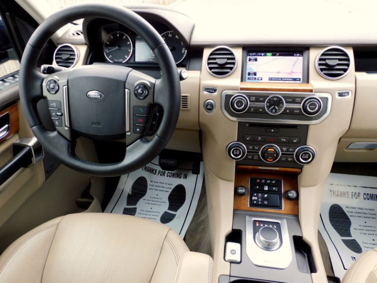 Used 2016 Land Rover Lr4 HSE LUX Used 2016 Land Rover Lr4 HSE LUX for sale at Metro West Motorcars LLC in Shrewsbury MA 10