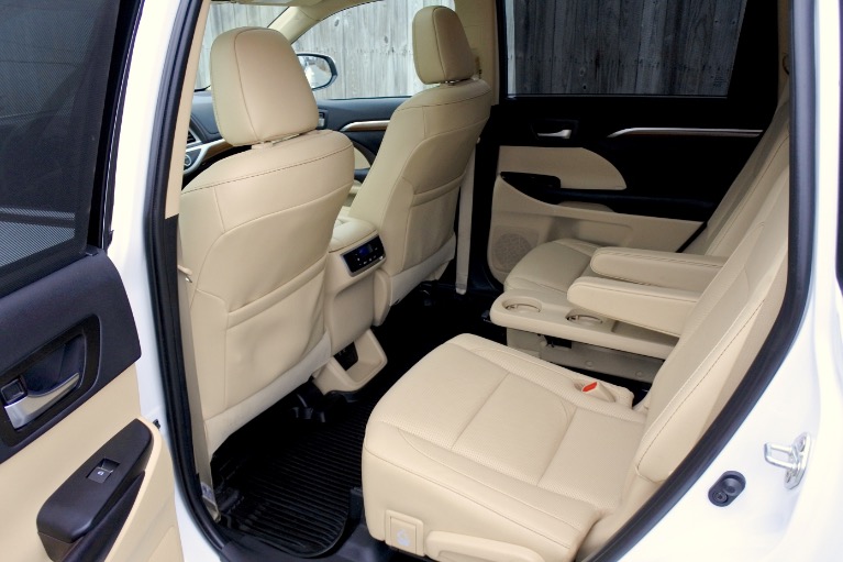 Used 2019 Toyota Highlander Hybrid Limited V6 AWD Used 2019 Toyota Highlander Hybrid Limited V6 AWD for sale at Metro West Motorcars LLC in Shrewsbury MA 15
