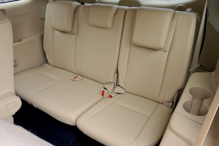 Used 2019 Toyota Highlander Hybrid Limited V6 AWD Used 2019 Toyota Highlander Hybrid Limited V6 AWD for sale at Metro West Motorcars LLC in Shrewsbury MA 17