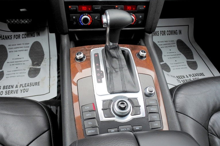 Used 2013 Audi Q7 Quattro 3.0T Premium Plus Used 2013 Audi Q7 Quattro 3.0T Premium Plus for sale at Metro West Motorcars LLC in Shrewsbury MA 12