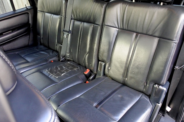 Used 2015 Lincoln Navigator l Reserve 4WD Used 2015 Lincoln Navigator l Reserve 4WD for sale at Metro West Motorcars LLC in Shrewsbury MA 16