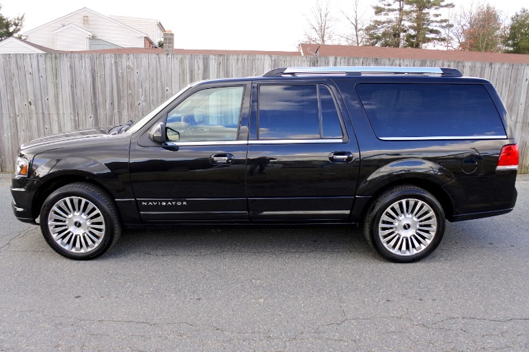 Used 2015 Lincoln Navigator l Reserve 4WD Used 2015 Lincoln Navigator l Reserve 4WD for sale  at Metro West Motorcars LLC in Shrewsbury MA 2