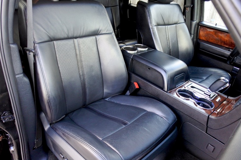 Used 2015 Lincoln Navigator l Reserve 4WD Used 2015 Lincoln Navigator l Reserve 4WD for sale at Metro West Motorcars LLC in Shrewsbury MA 21