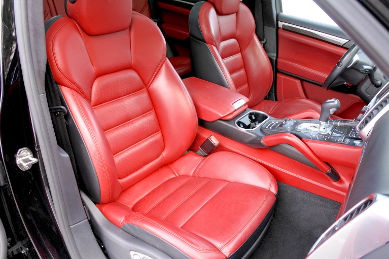 Used 2014 Porsche Cayenne Turbo S AWD Used 2014 Porsche Cayenne Turbo S AWD for sale at Metro West Motorcars LLC in Shrewsbury MA 19