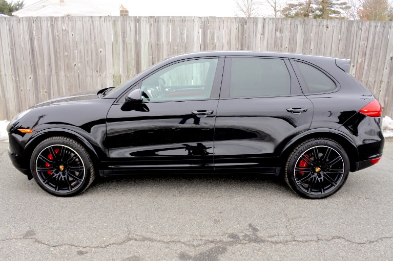 Used 2014 Porsche Cayenne Turbo S AWD Used 2014 Porsche Cayenne Turbo S AWD for sale  at Metro West Motorcars LLC in Shrewsbury MA 2