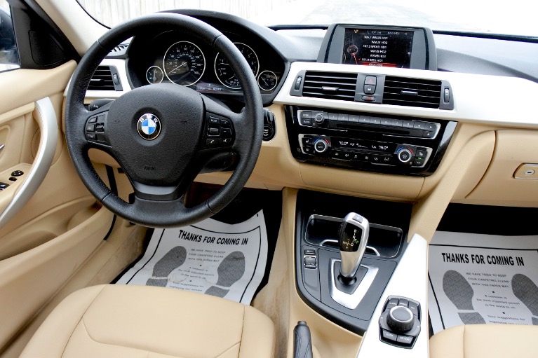 Used 2016 BMW 3 Series 320i xDrive AWD Used 2016 BMW 3 Series 320i xDrive AWD for sale at Metro West Motorcars LLC in Shrewsbury MA 10