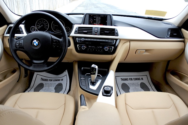 Used 2016 BMW 3 Series 320i xDrive AWD Used 2016 BMW 3 Series 320i xDrive AWD for sale at Metro West Motorcars LLC in Shrewsbury MA 9