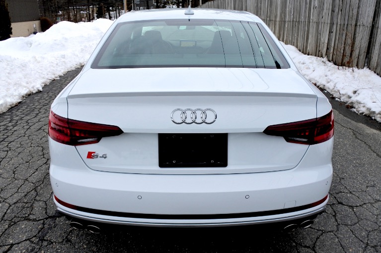 Used 2019 Audi S4 Premium Plus 3.0 Quattro Used 2019 Audi S4 Premium Plus 3.0 Quattro for sale  at Metro West Motorcars LLC in Shrewsbury MA 4