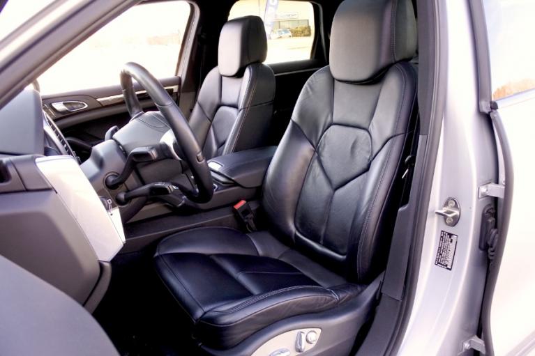 Used 2013 Porsche Cayenne Diesel AWD Used 2013 Porsche Cayenne Diesel AWD for sale at Metro West Motorcars LLC in Shrewsbury MA 14