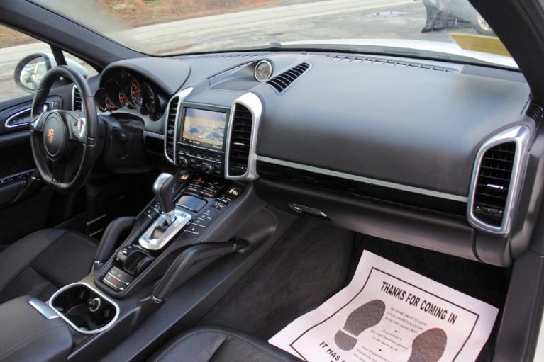 Used 2013 Porsche Cayenne Diesel AWD Used 2013 Porsche Cayenne Diesel AWD for sale at Metro West Motorcars LLC in Shrewsbury MA 22