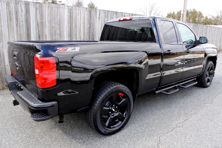 Used 2017 Chevrolet Silverado 1500 4WD Double Cab 143.5' LT w/1LT Used 2017 Chevrolet Silverado 1500 4WD Double Cab 143.5' LT w/1LT for sale  at Metro West Motorcars LLC in Shrewsbury MA 5