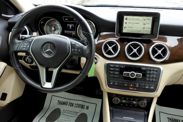 Used 2015 Mercedes-Benz Gla 250 4MATIC Used 2015 Mercedes-Benz Gla 250 4MATIC for sale at Metro West Motorcars LLC in Shrewsbury MA 10
