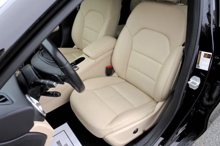 Used 2015 Mercedes-Benz Gla 250 4MATIC Used 2015 Mercedes-Benz Gla 250 4MATIC for sale at Metro West Motorcars LLC in Shrewsbury MA 14