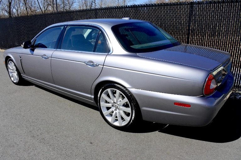 Used 2008 Jaguar Xj Vanden Plas Used 2008 Jaguar Xj Vanden Plas for sale  at Metro West Motorcars LLC in Shrewsbury MA 3