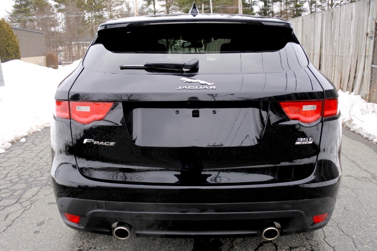 Used 2017 Jaguar F-pace 35t R-Sport AWD Used 2017 Jaguar F-pace 35t R-Sport AWD for sale at Metro West Motorcars LLC in Shrewsbury MA 4