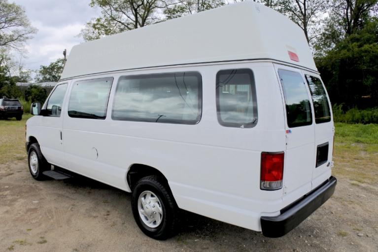 Used 2013 Ford Econoline E-250 Wheelchair Van Used 2013 Ford Econoline E-250 Wheelchair Van for sale  at Metro West Motorcars LLC in Shrewsbury MA 3