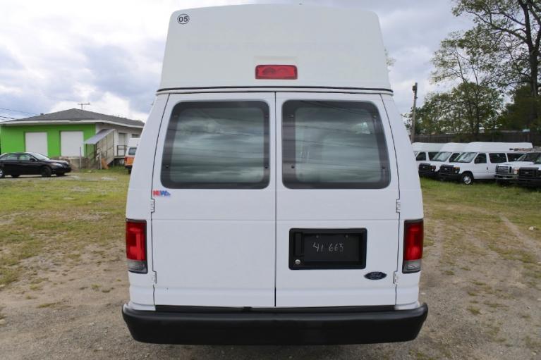 Used 2013 Ford Econoline E-250 Wheelchair Van Used 2013 Ford Econoline E-250 Wheelchair Van for sale  at Metro West Motorcars LLC in Shrewsbury MA 4