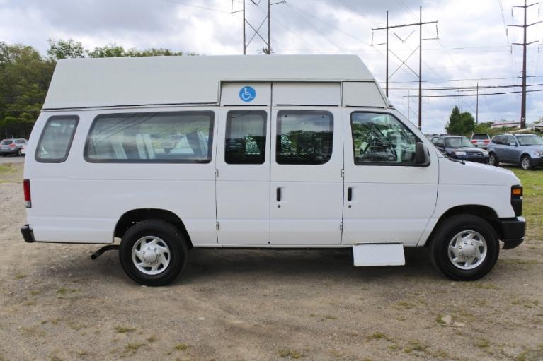 Used 2013 Ford Econoline E-250 Wheelchair Van Used 2013 Ford Econoline E-250 Wheelchair Van for sale  at Metro West Motorcars LLC in Shrewsbury MA 5