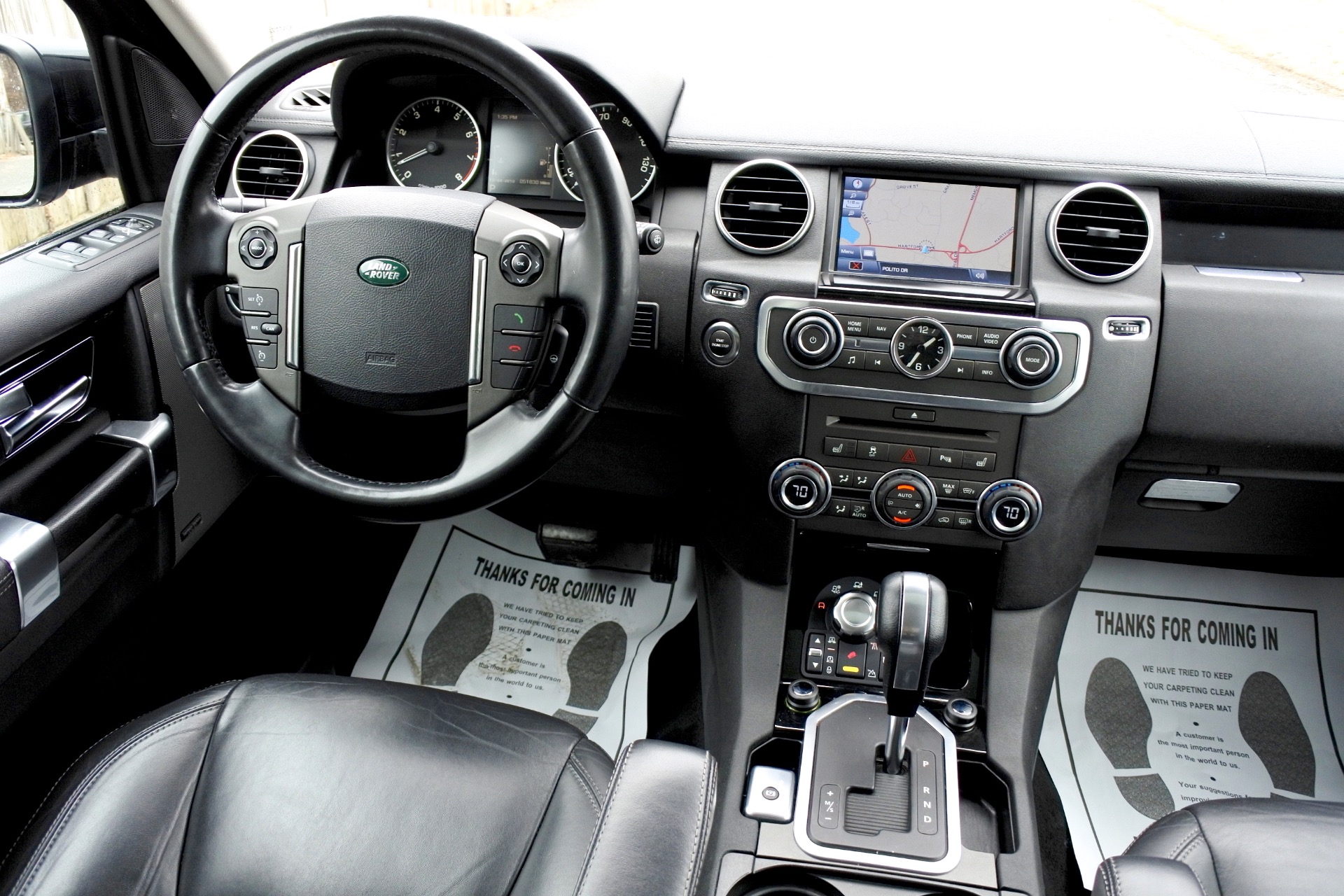 2011 Land Rover LR4 HSE LUX photo 10