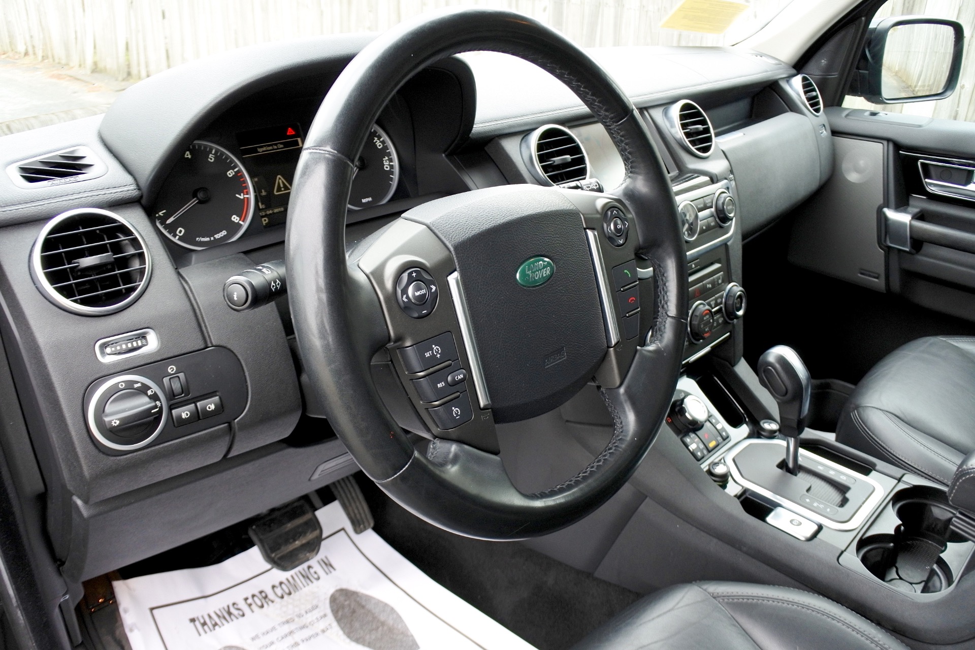 2011 Land Rover LR4 HSE LUX photo 13