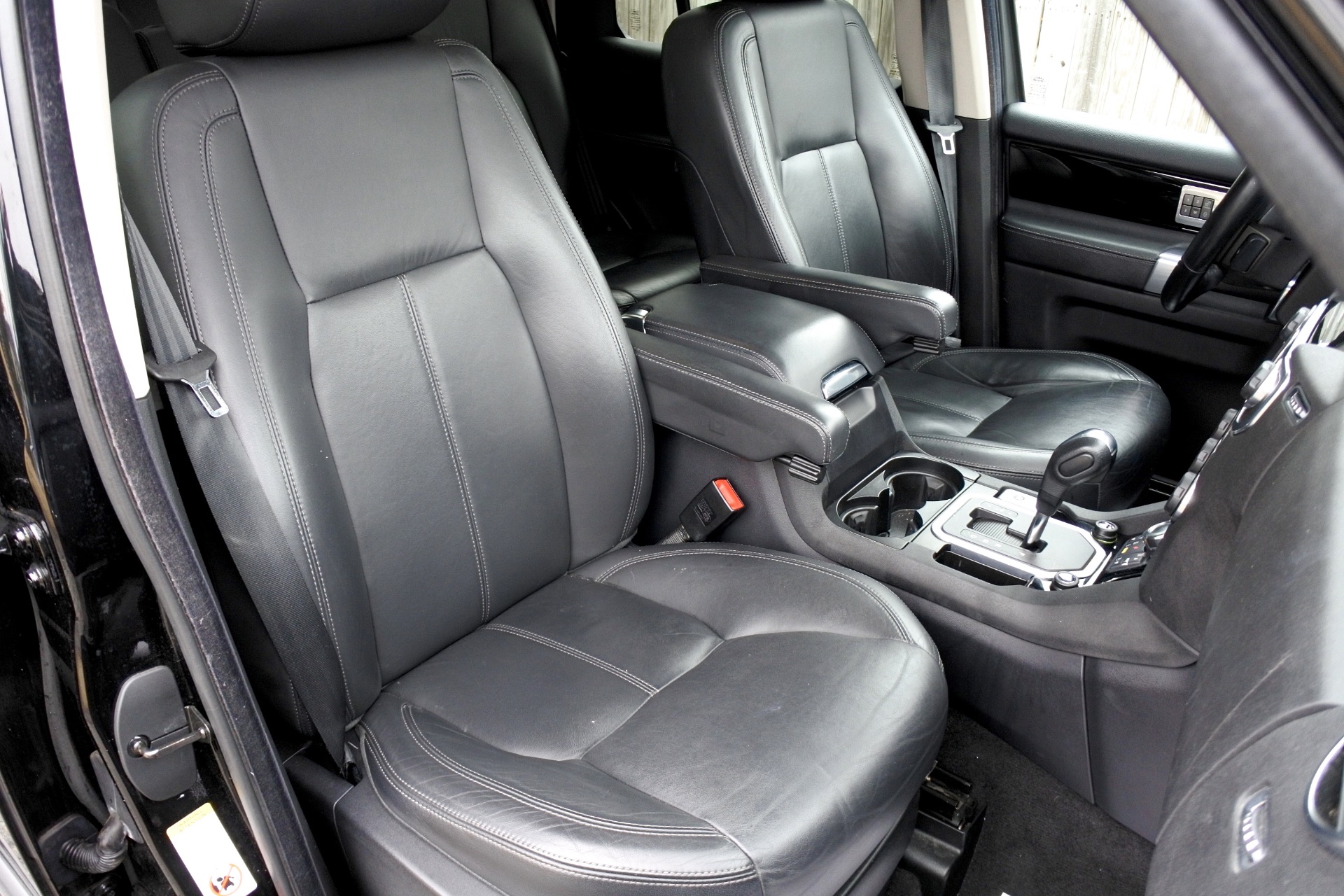 2011 Land Rover LR4 HSE LUX photo 22