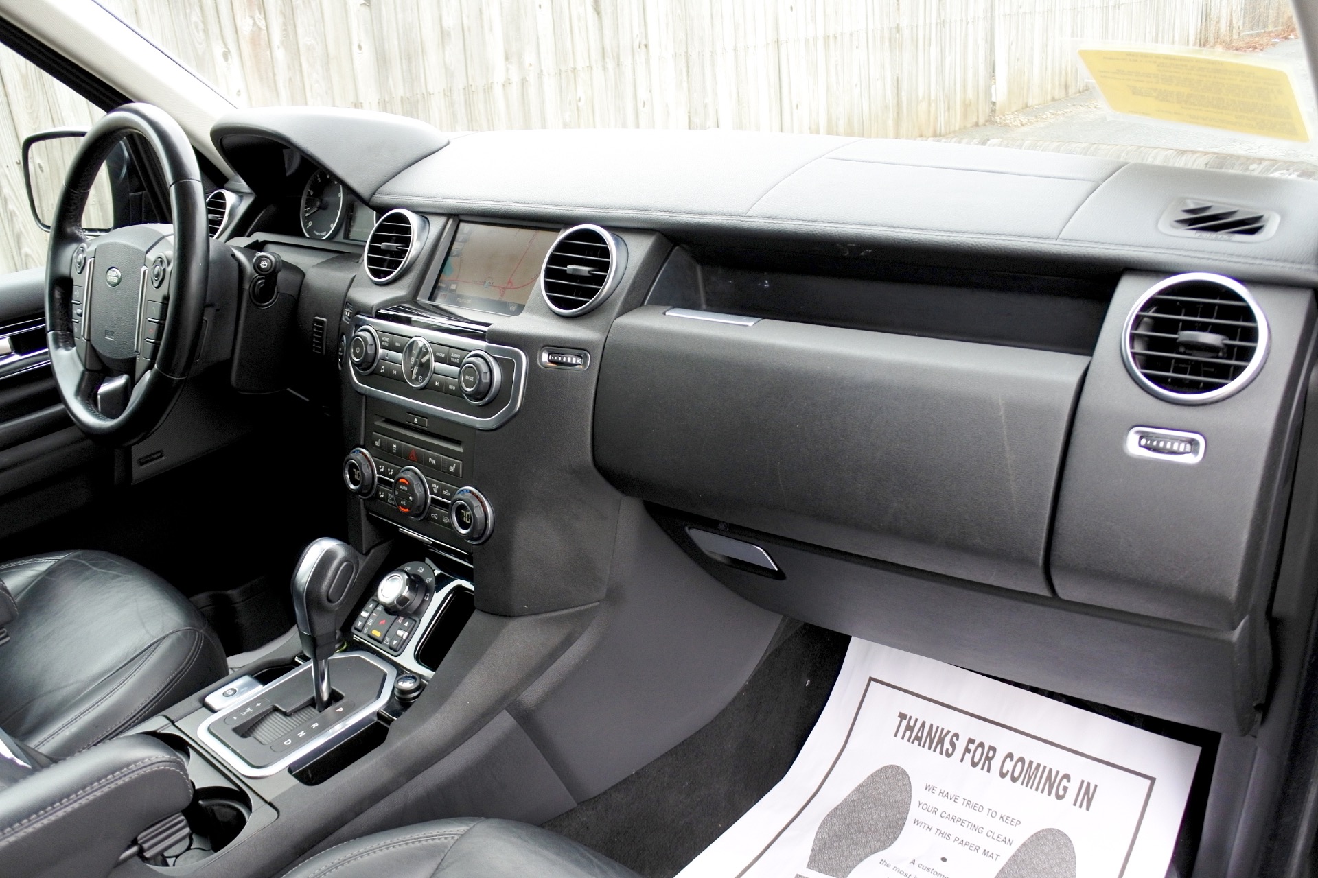 2011 Land Rover LR4 HSE LUX photo 23
