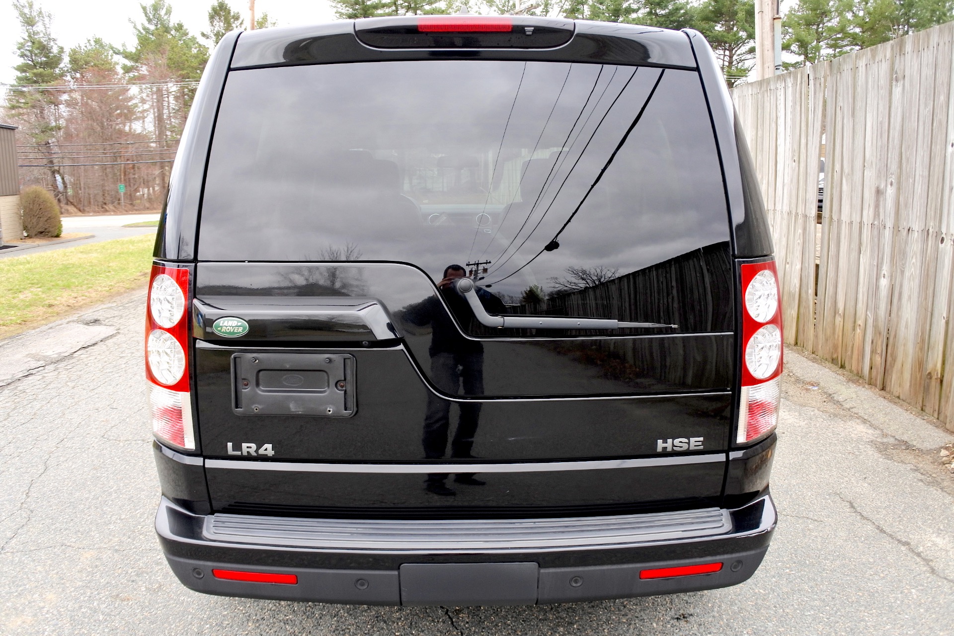 2011 Land Rover LR4 HSE LUX photo 4