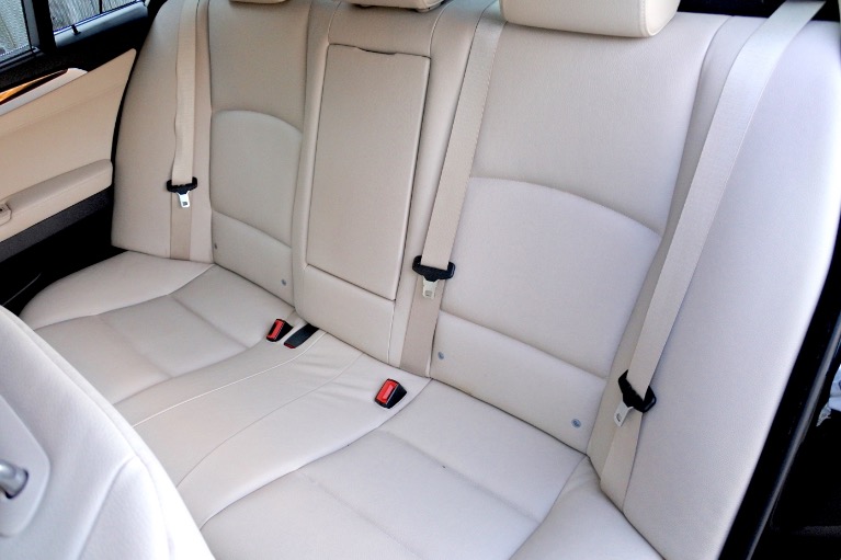 Used 2011 BMW 5 Series 535i xDrive AWD Used 2011 BMW 5 Series 535i xDrive AWD for sale at Metro West Motorcars LLC in Shrewsbury MA 16