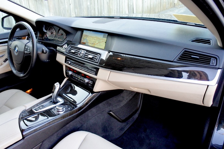 Used 2011 BMW 5 Series 535i xDrive AWD Used 2011 BMW 5 Series 535i xDrive AWD for sale at Metro West Motorcars LLC in Shrewsbury MA 21