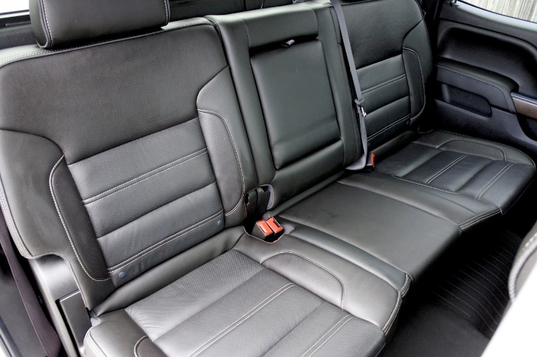 Used 2017 GMC Sierra 2500hd 4WD Crew Cab 153.7' Denali Used 2017 GMC Sierra 2500hd 4WD Crew Cab 153.7' Denali for sale at Metro West Motorcars LLC in Shrewsbury MA 16