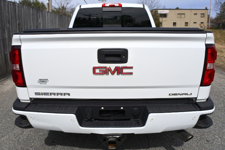 Used 2017 GMC Sierra 2500hd 4WD Crew Cab 153.7' Denali Used 2017 GMC Sierra 2500hd 4WD Crew Cab 153.7' Denali for sale at Metro West Motorcars LLC in Shrewsbury MA 4