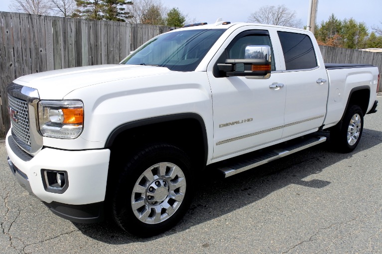 Used 2017 GMC Sierra 2500hd 4WD Crew Cab 153.7' Denali Used 2017 GMC Sierra 2500hd 4WD Crew Cab 153.7' Denali for sale  at Metro West Motorcars LLC in Shrewsbury MA 1