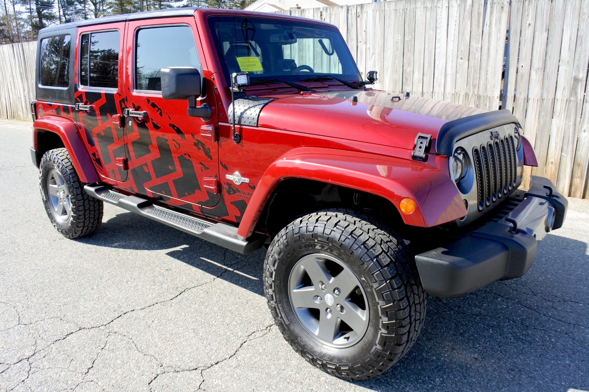 Used 2013 Jeep Wrangler Unlimited Freedom Edition 4WD For Sale (22,800