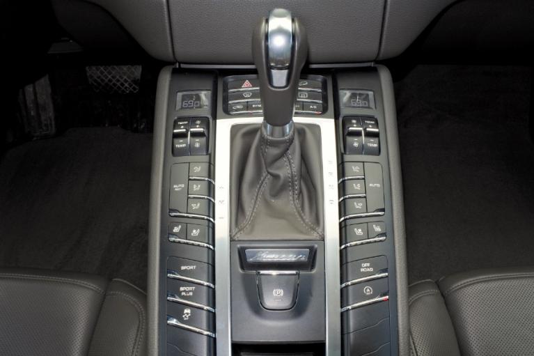 Used 2015 Porsche Macan S AWD Used 2015 Porsche Macan S AWD for sale at Metro West Motorcars LLC in Shrewsbury MA 12