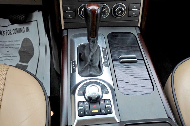 Used 2011 Land Rover Range Rover HSE LUX Used 2011 Land Rover Range Rover HSE LUX for sale at Metro West Motorcars LLC in Shrewsbury MA 12